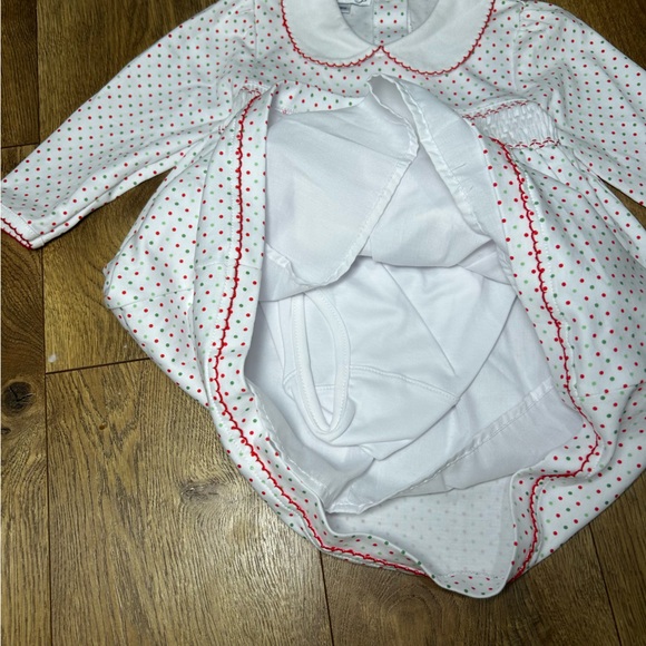 NWT Magnolia Baby polka dot Christmas dress with smocked wreaths - Size 18M - Picture 7 of 9